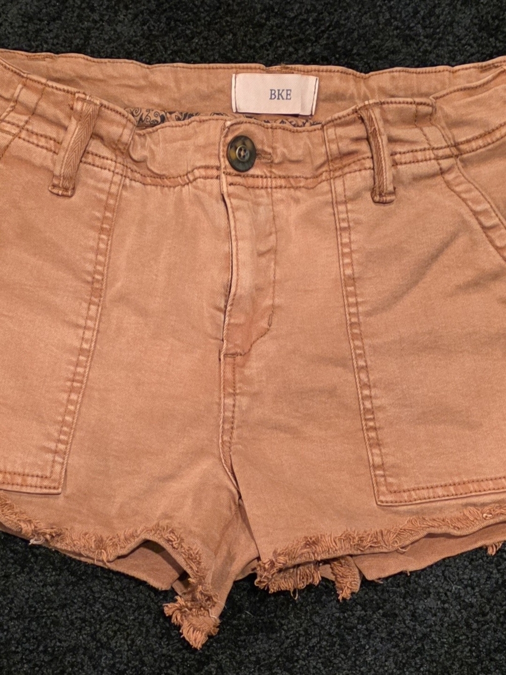 BKE Women's Rust-Tan Frayed Hem Denim Shorts